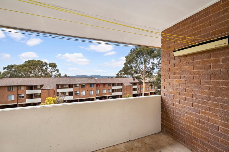 Photo - 17/32 Springvale Drive, Hawker ACT 2614 - Image 6