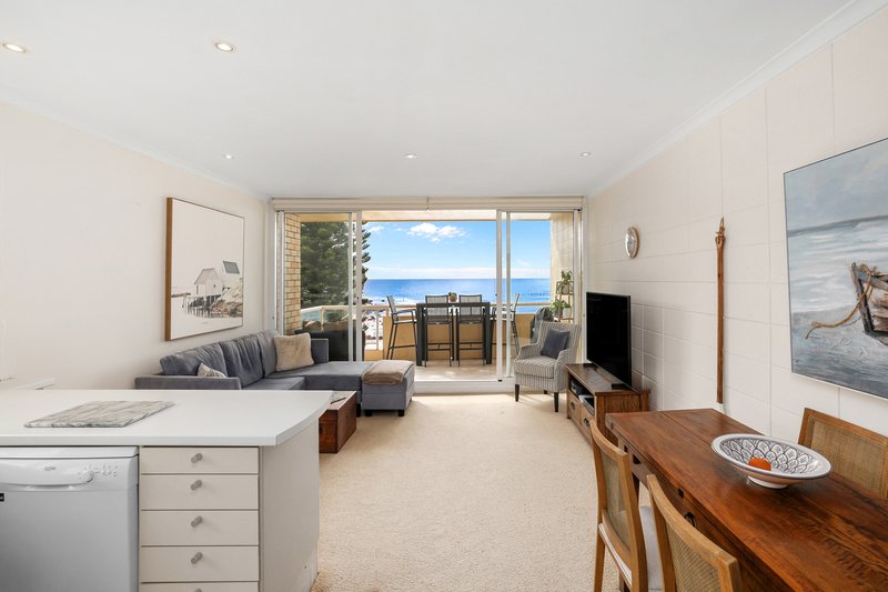 Photo - 17/35 Surfview Road, Mona Vale NSW 2103 - Image 5