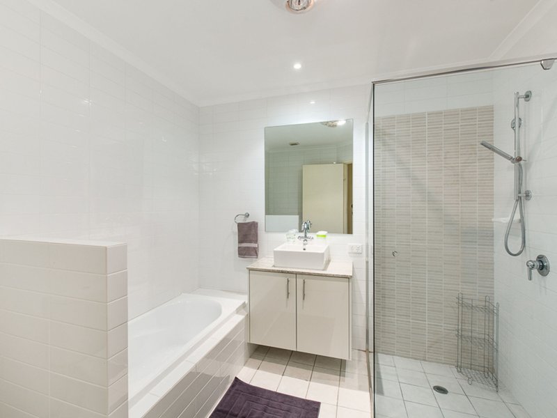 Photo - 17/39 Bayliss Street, Auchenflower QLD 4066 - Image 7