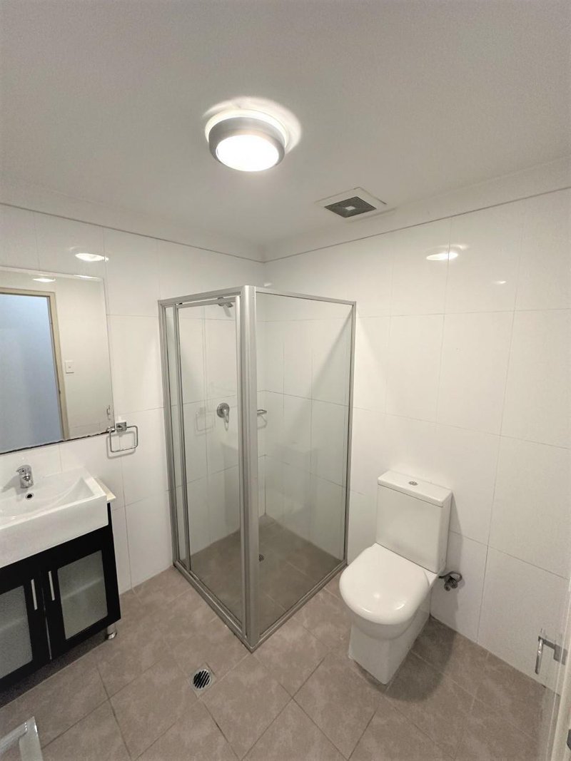 Photo - 17/4-6 Freeman Street, Warwick Farm NSW 2170 - Image 6