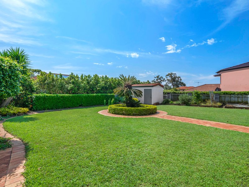 Photo - 174 Bangalow Street, Bridgeman Downs QLD 4035 - Image 16