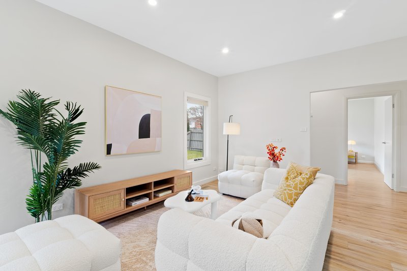 Photo - 1/74 Harlington Street, Clayton VIC 3168 - Image 2