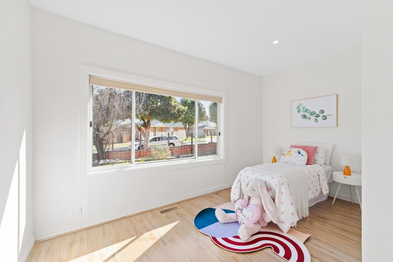 Photo - 1/74 Harlington Street, Clayton VIC 3168 - Image 7