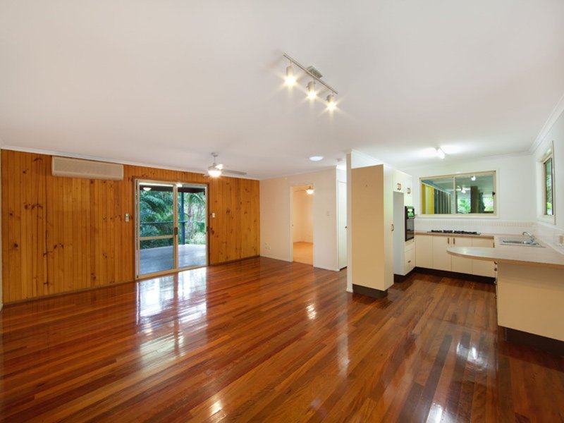 Photo - 174 Ilkley Road, Ilkley QLD 4554 - Image 3