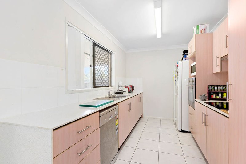 Photo - 1/74 Jones Road, Bellbird Park QLD 4300 - Image 3