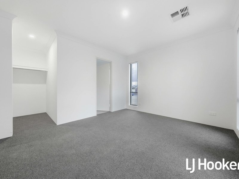 Photo - 174 Leeward Avenue, Eglinton WA 6034 - Image 5
