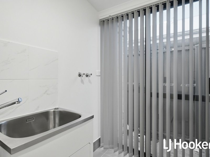 Photo - 174 Leeward Avenue, Eglinton WA 6034 - Image 15