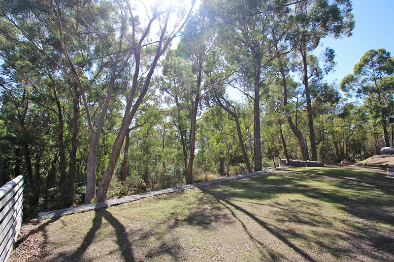 Photo - 174 Manuka Road, Oyster Cove TAS 7150 - Image 8