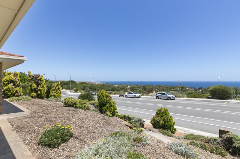 Photo - 174 Perry Barr Road, Hallett Cove SA 5158 - Image 12