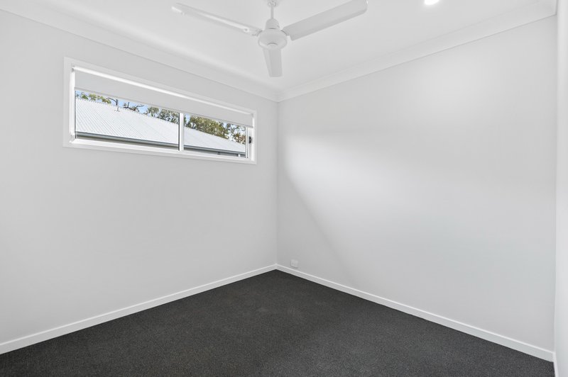 Photo - 1/74 Pierro Place, Logan Reserve QLD 4133 - Image 4