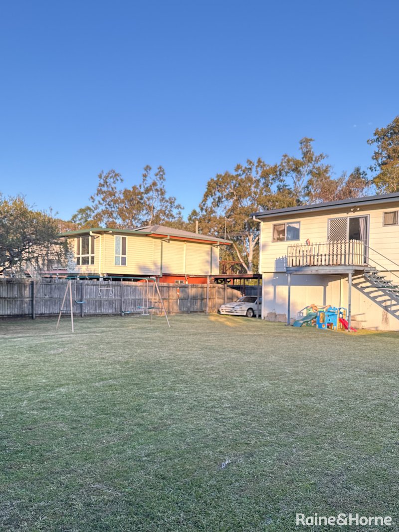 Photo - 174 Stanley Street, Strathpine QLD 4500 - Image 3