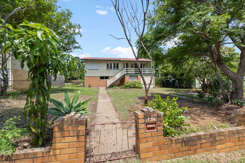 174 Sterculia Avenue, Holland Park West QLD 4121