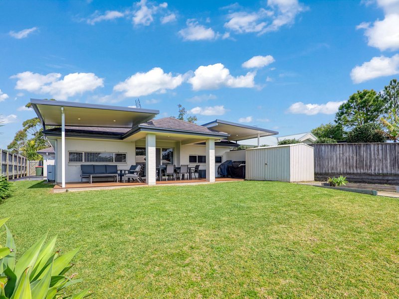 Photo - 174 Sunningdale Circuit, Medowie NSW 2318 - Image 18