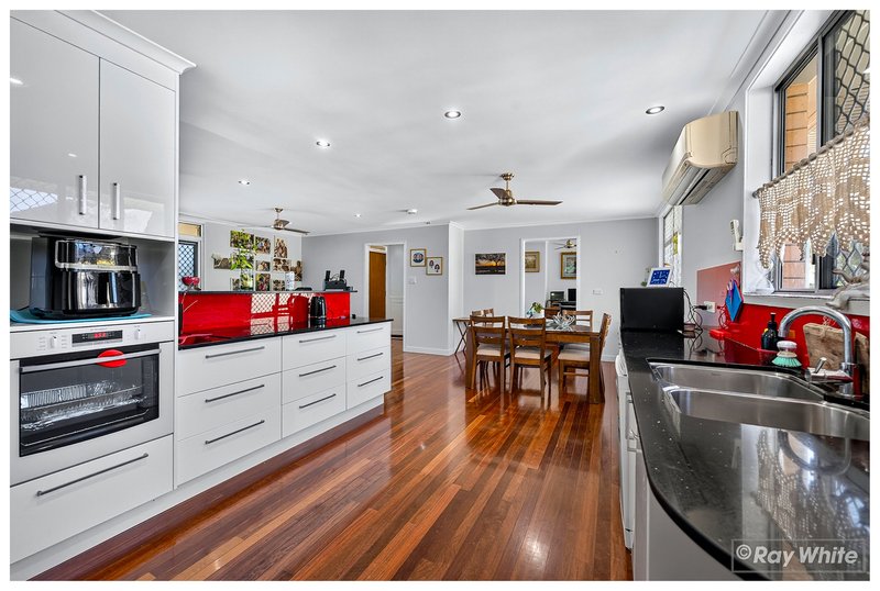 Photo - 174 Wooster Street, Berserker QLD 4701 - Image 4