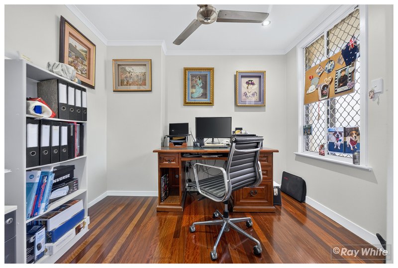Photo - 174 Wooster Street, Berserker QLD 4701 - Image 14