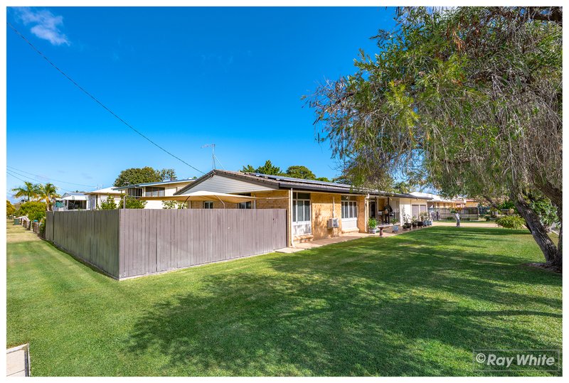 Photo - 174 Wooster Street, Berserker QLD 4701 - Image 33