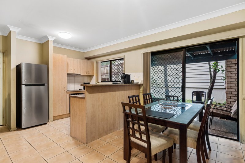 Photo - 1/740 Wynnum Road, Morningside QLD 4170 - Image 5