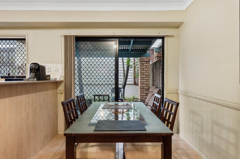 Photo - 1/740 Wynnum Road, Morningside QLD 4170 - Image 8