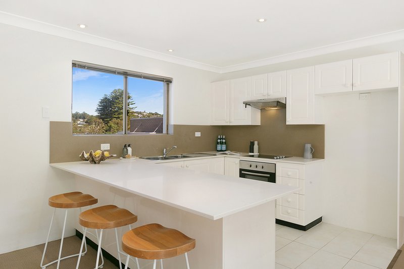 Photo - 17/41-43 Foamcrest Avenue, Newport NSW 2106 - Image 3