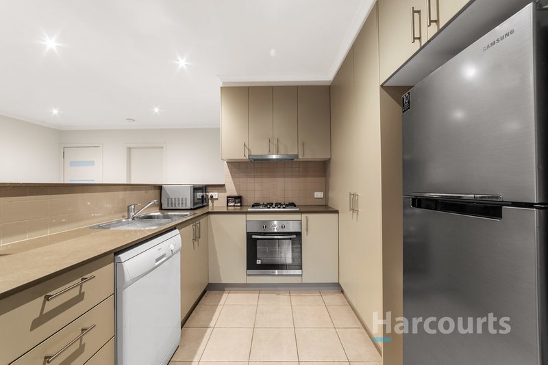 Photo - 17/440 Stud Road, Wantirna South VIC 3152 - Image 3