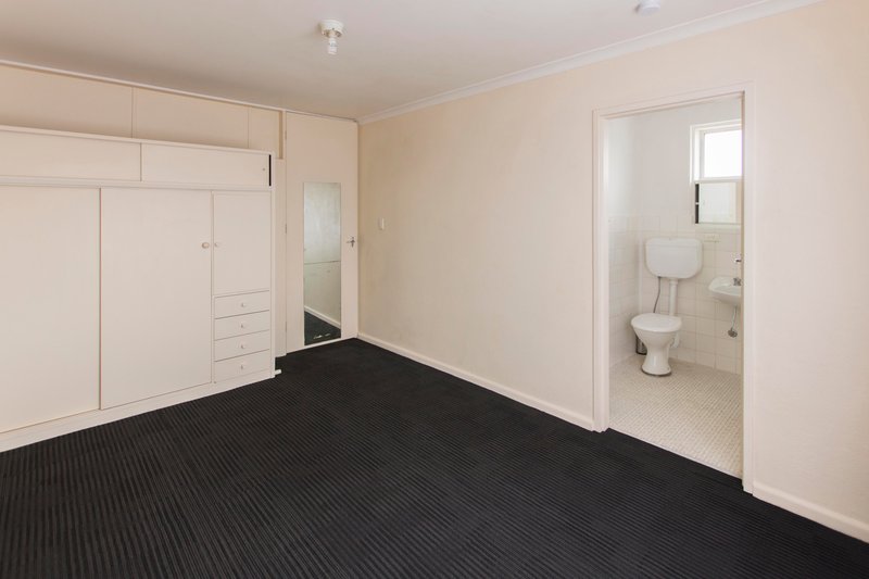 Photo - 17/45 Woolton Avenue, Thornbury VIC 3071 - Image 4