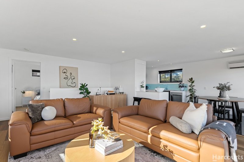 Photo - 1/746 Oceana Drive, Tranmere TAS 7018 - Image 4
