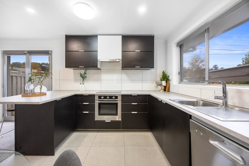 Photo - 1/749 Geelong Road, Canadian VIC 3350 - Image 6