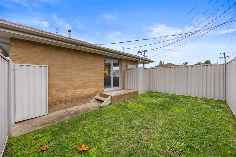 Photo - 1/749 Geelong Road, Canadian VIC 3350 - Image 13