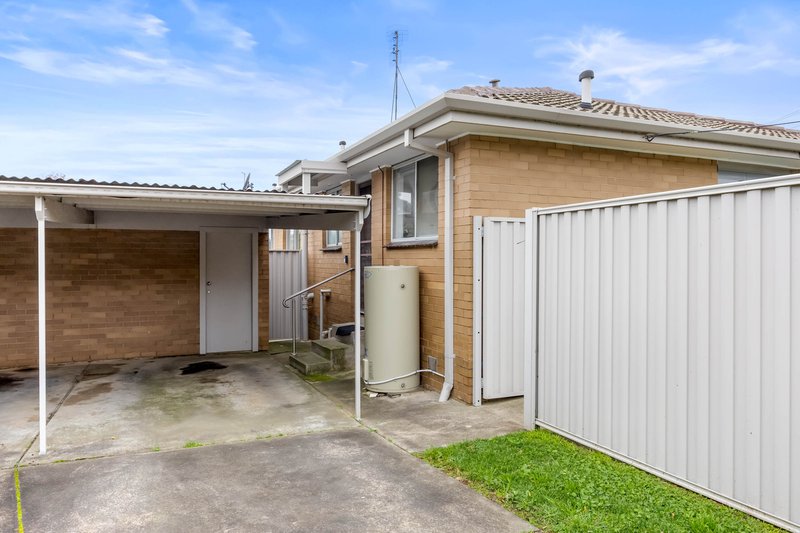 Photo - 1/749 Geelong Road, Canadian VIC 3350 - Image 14