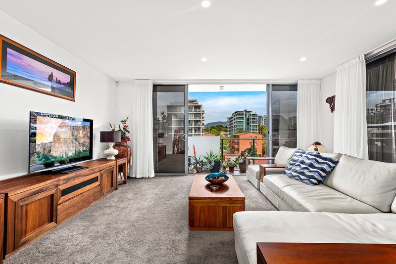 Photo - 17/5-9 Marr Street, Wollongong NSW 2500 - Image 2