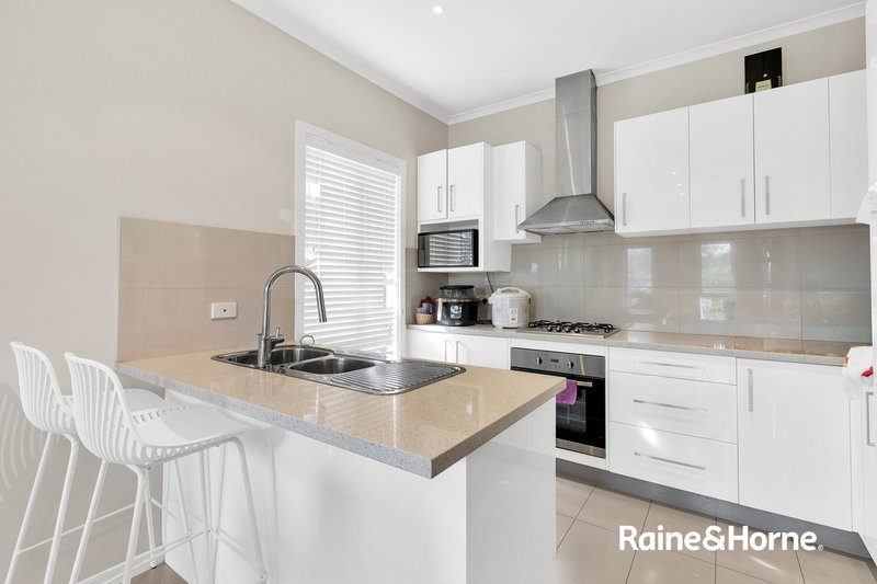 Photo - 175 Buckley Street, Noble Park VIC 3174 - Image 4