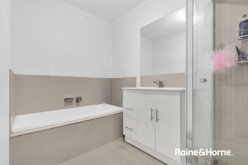 Photo - 175 Buckley Street, Noble Park VIC 3174 - Image 9