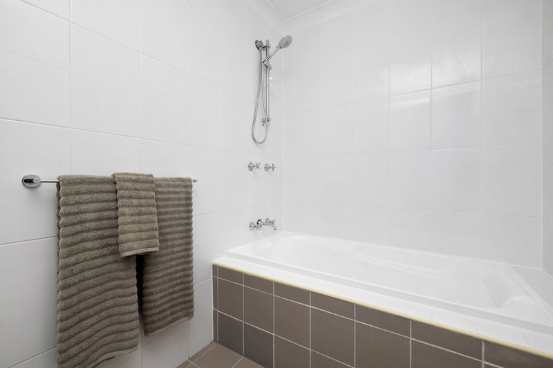 Photo - 17/5 Carousel Close, Cromer NSW 2099 - Image 9