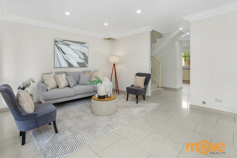 Photo - 1/75 Chelmsford Road, South Wentworthville NSW 2145 - Image 4