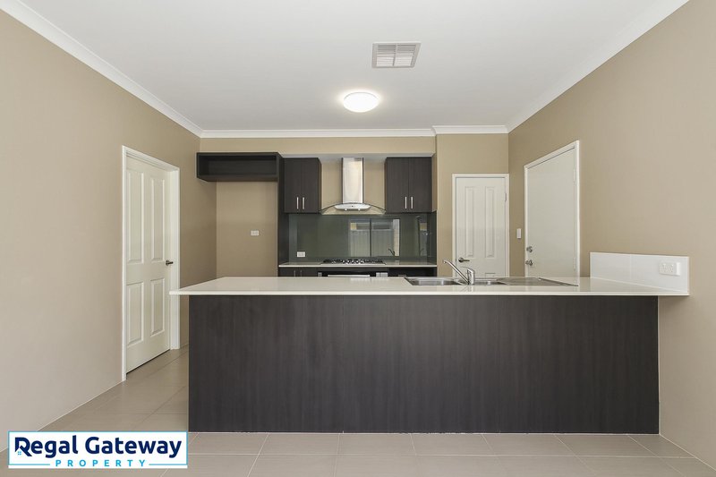 Photo - 175 Honeywood Avenue, Wandi WA 6167 - Image 5