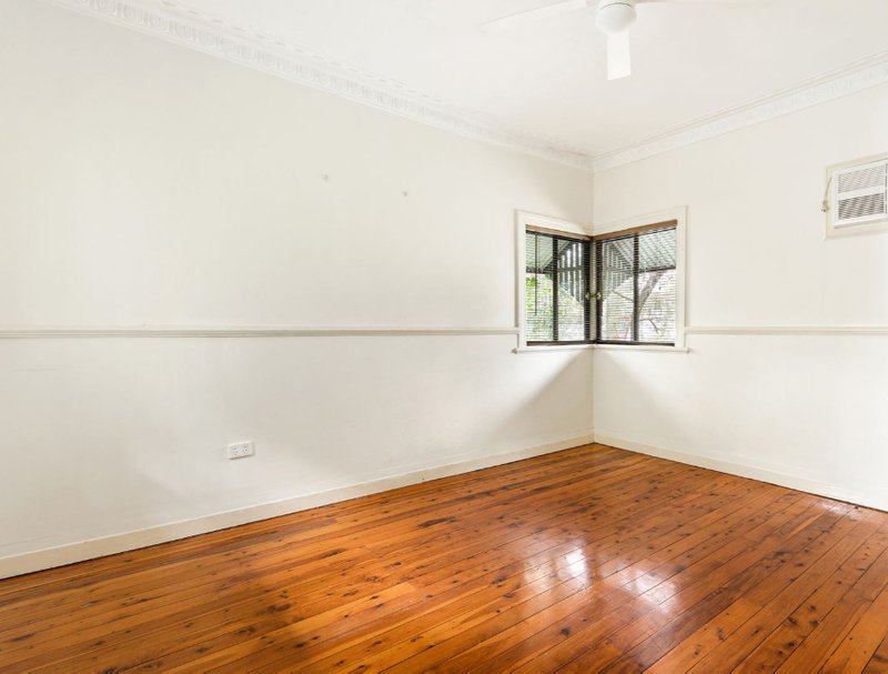 Photo - 175 Macrossan Avenue, Norman Park QLD 4170 - Image 9