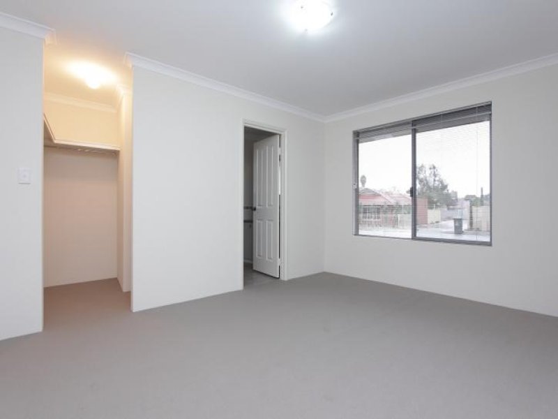 Photo - 1/75 Oats Street, Carlisle WA 6101 - Image 4