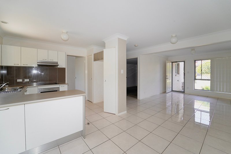 Photo - 1/75 Outlook Place, Durack QLD 4077 - Image 4