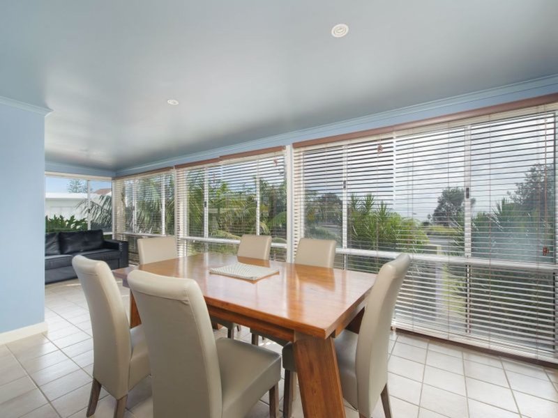 Photo - 1/75 Pacific Drive, Port Macquarie NSW 2444 - Image 3