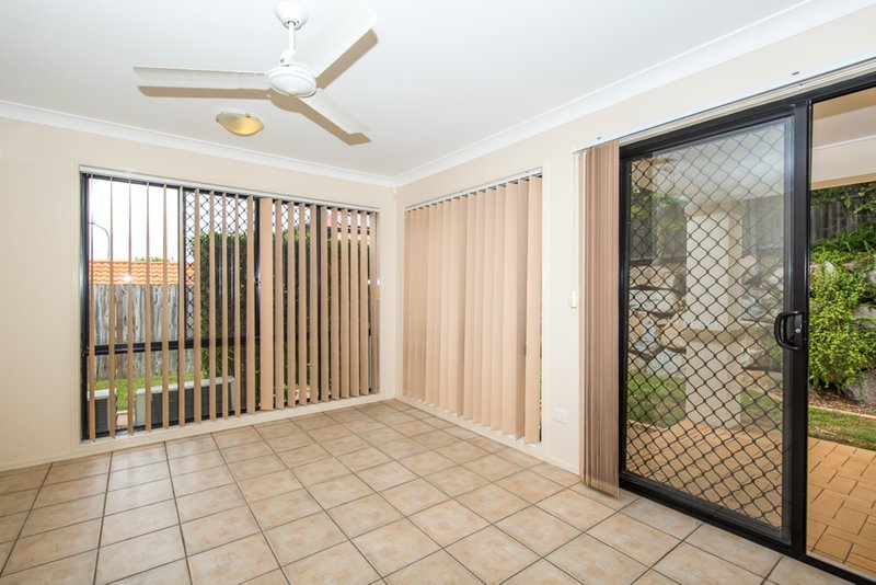 Photo - 175 Saturn Crescent, Bridgeman Downs QLD 4035 - Image 7