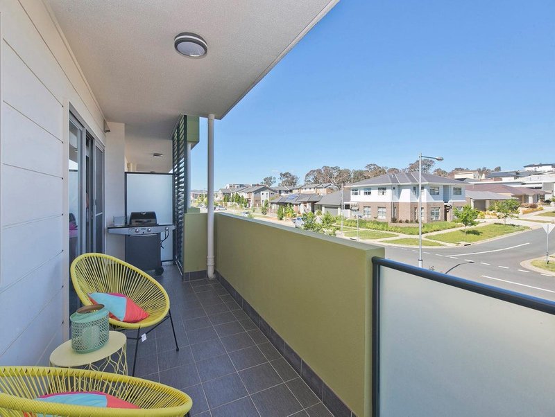 Photo - 17/50 Hillcrest Street, Crace ACT 2911 - Image 6