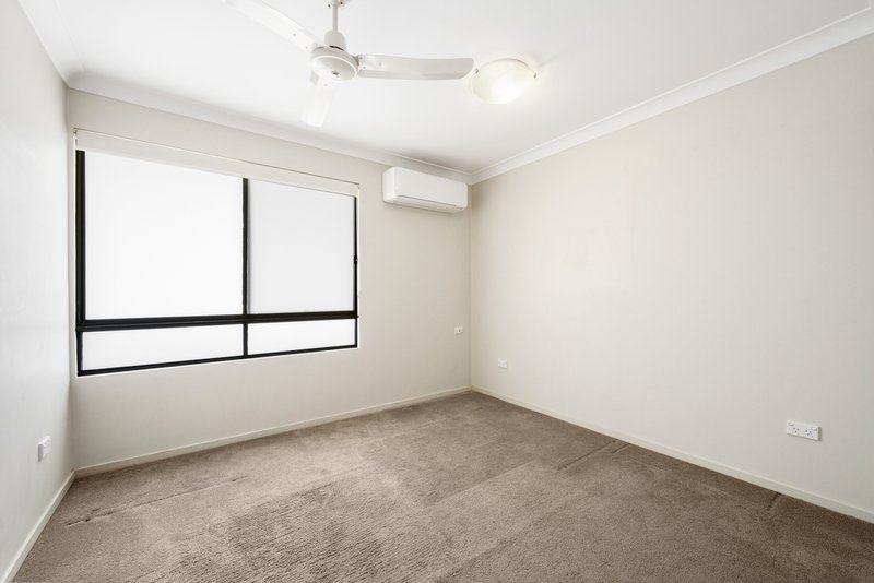 Photo - 17/51-55 Daniells Street, Carina QLD 4152 - Image 4