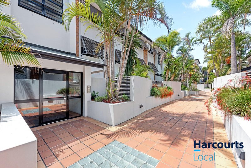 Photo - 17/52 Beeston Street, Teneriffe QLD 4005 - Image 16