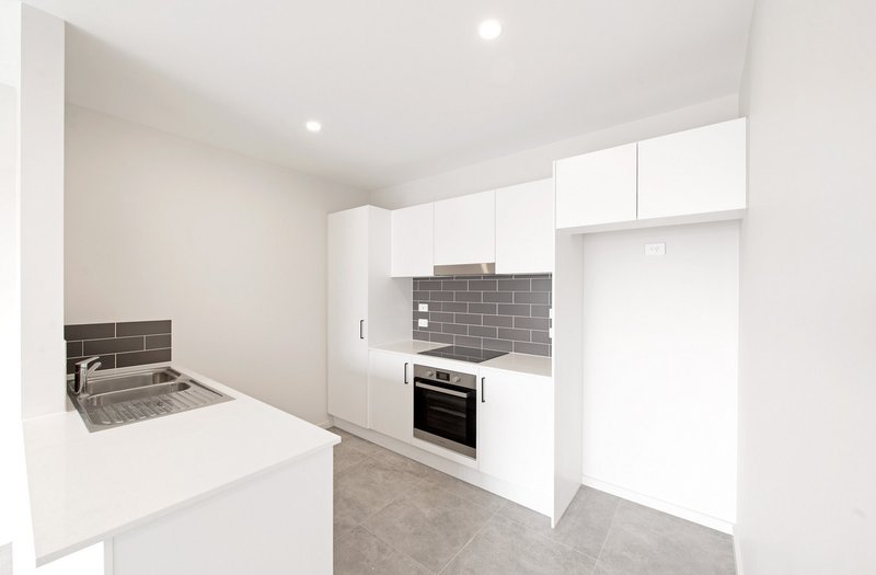 Photo - 17/530 Cotter Road, Coombs ACT 2611 - Image 2