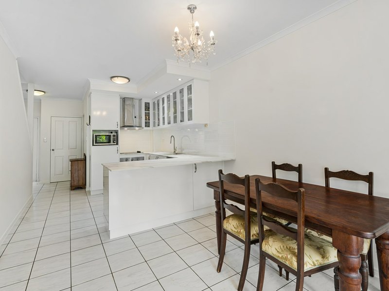 Photo - 17/531-535 Varley Street, Yorkeys Knob QLD 4878 - Image 3