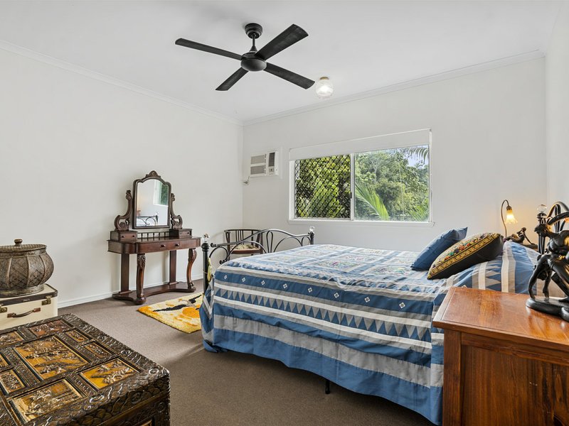 Photo - 17/531-535 Varley Street, Yorkeys Knob QLD 4878 - Image 10