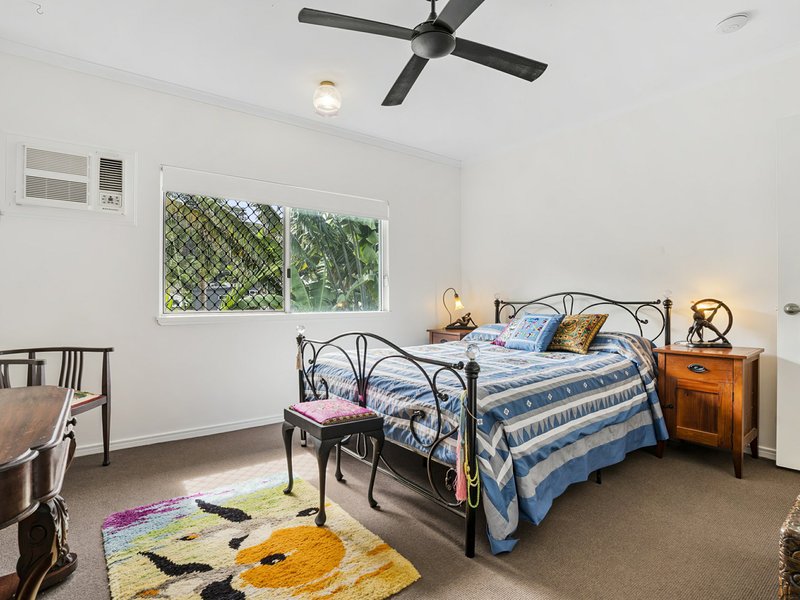 Photo - 17/531-535 Varley Street, Yorkeys Knob QLD 4878 - Image 11