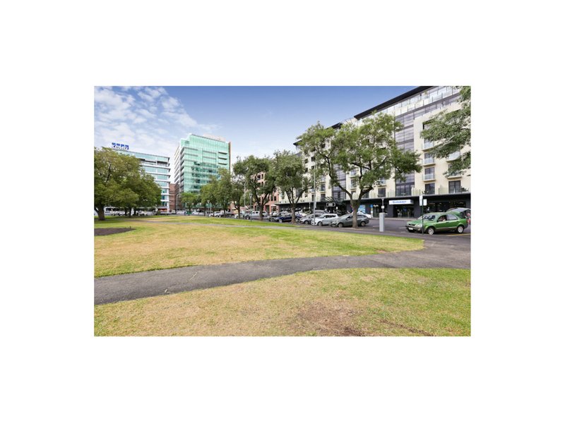 Photo - 17/55-67 Hindmarsh Square, Adelaide SA 5000 - Image 9