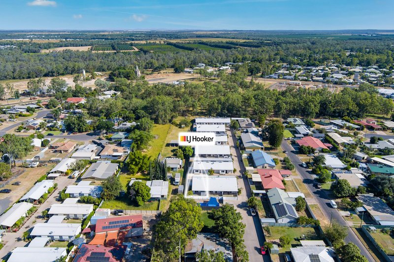 Photo - 17/55A Gray Street, Emerald QLD 4720 - Image 14