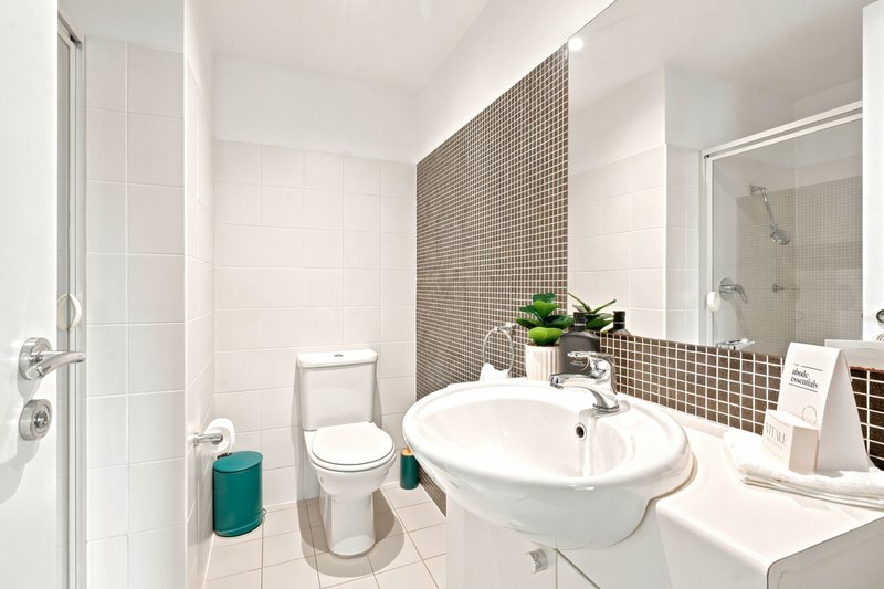 Photo - 175/80 John Whiteway Drive, Gosford NSW 2250 - Image 6